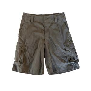 Under Armour Grey Cargo Shorts size medium